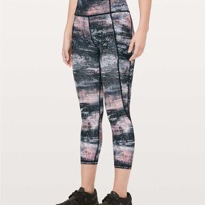 Lululemon 10 Time To Sweat Crop